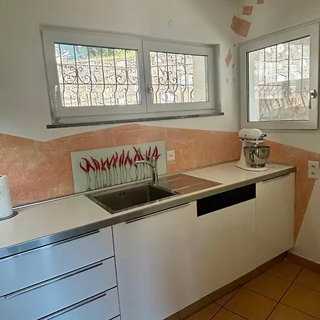 Rovio View & Relax, Di 4guests Lägenhet *