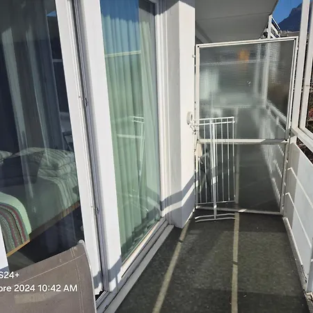 Rovio View & Relax, Di 4guests * لوغانو